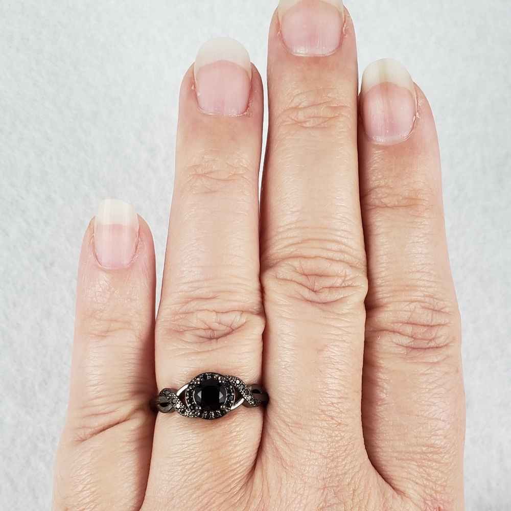 18k Over Sterling Black Ring - Picture 6 of 8